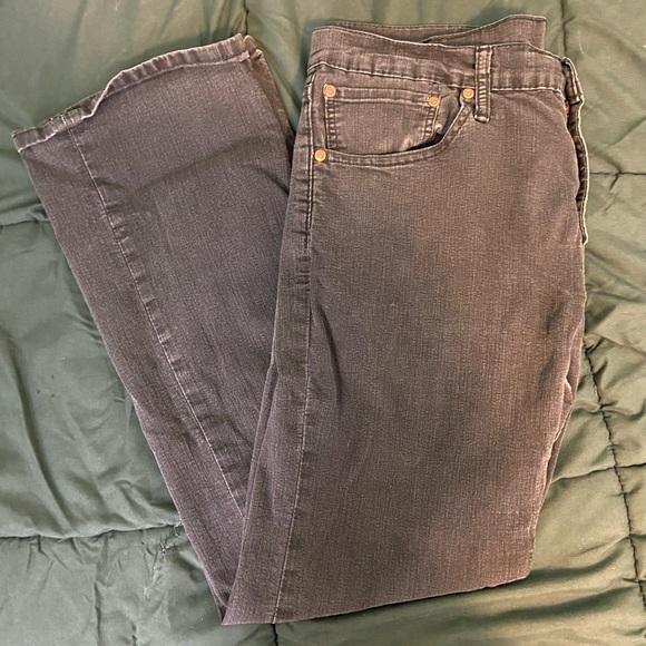 Black Levi 527’s - Picture 2 of 2